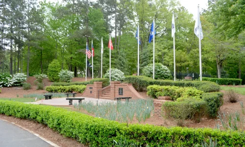 Newtown Park & Veterans Memorial Walk